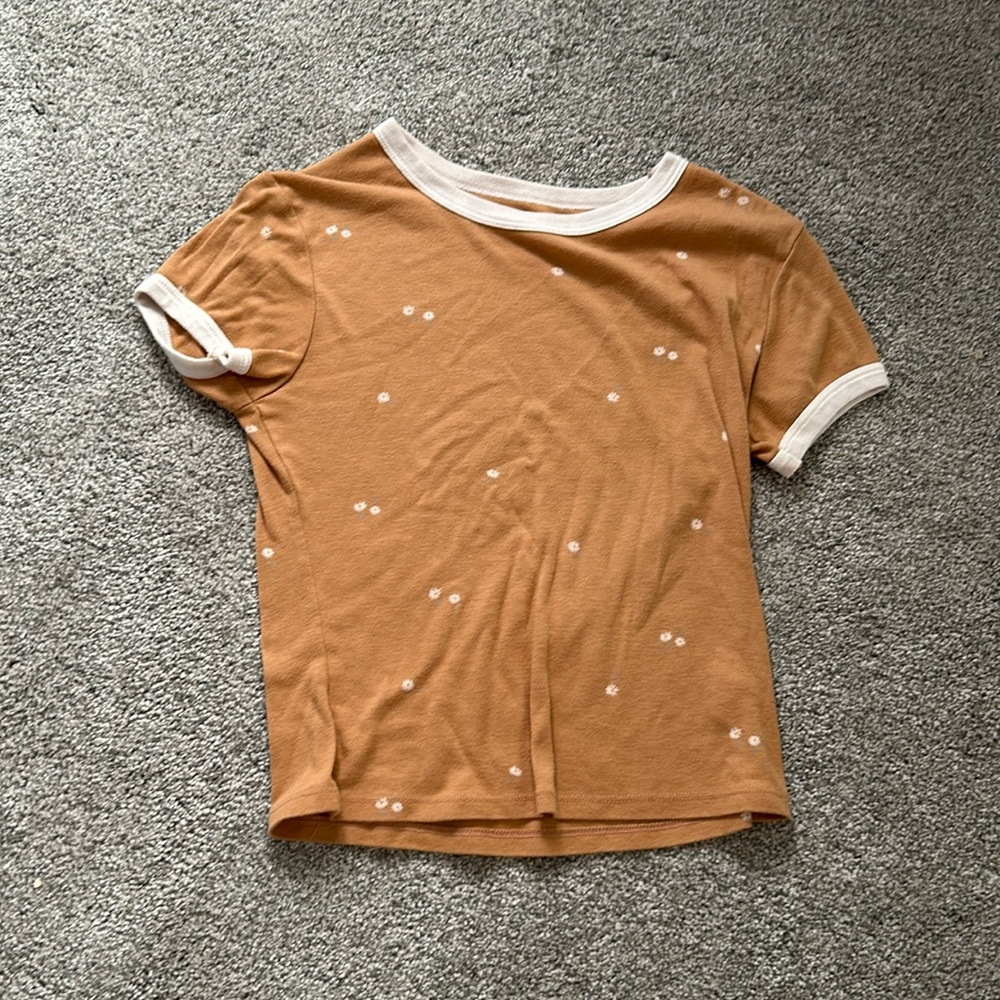 Women’s tee shirt size extra small